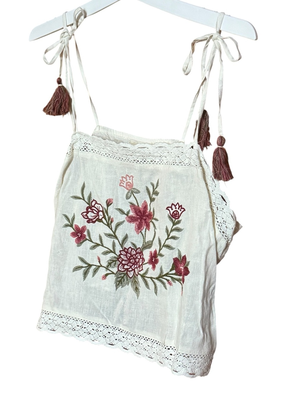 Universal Thread Embroidered Linen Tank Top 
Cream NWT - Picture 3 of 15